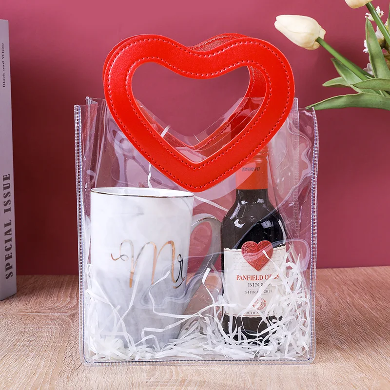PE Transparent Gift Bags with Handles LOVE Cosmetic Packaging Tote Bag for Wedding Favors Christmas Baby Shower Birthday Party
PE Transparent Gift Bags with Handles LOVE Cosmetic Packaging Tote Bag for Wedding Favors Christmas Baby Shower Birthday Party