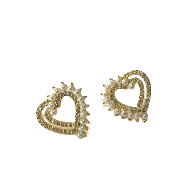 VSnow Cute Sweet Hollow Out Love Heart Pearl Stud Earring for Women Femme Fashion Asymmetric Rhinestone Metallic Earring Jewelry
VSnow Cute Sweet Hollow Out Love Heart Pearl Stud Earring for Women Femme Fashion Asymmetric Rhinestone Metallic Earring Jewelry