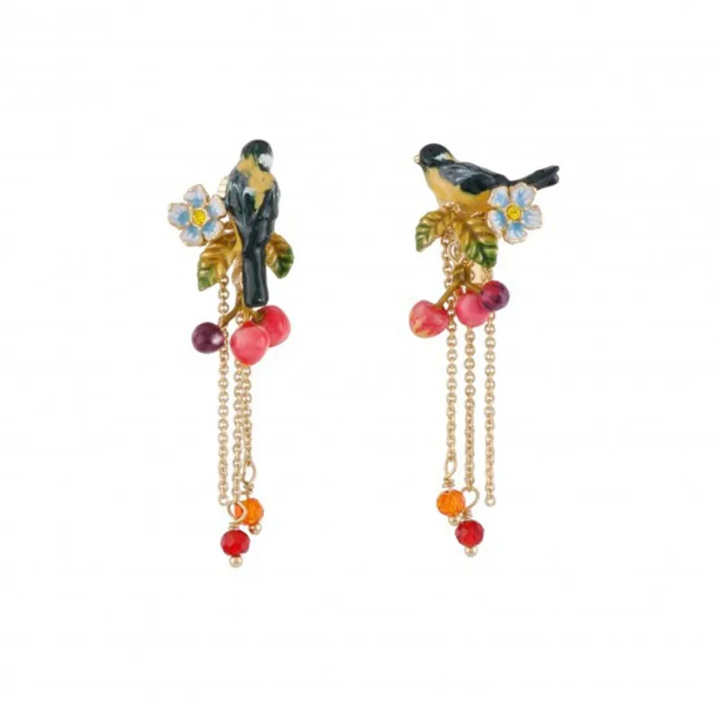 European and American new products listed enamel-glazed oriole bird cherry earrings long tassel earrings foreign trade jewelry
European and American new products listed enamel-glazed oriole bird cherry earrings long tassel earrings foreign trade jewelry