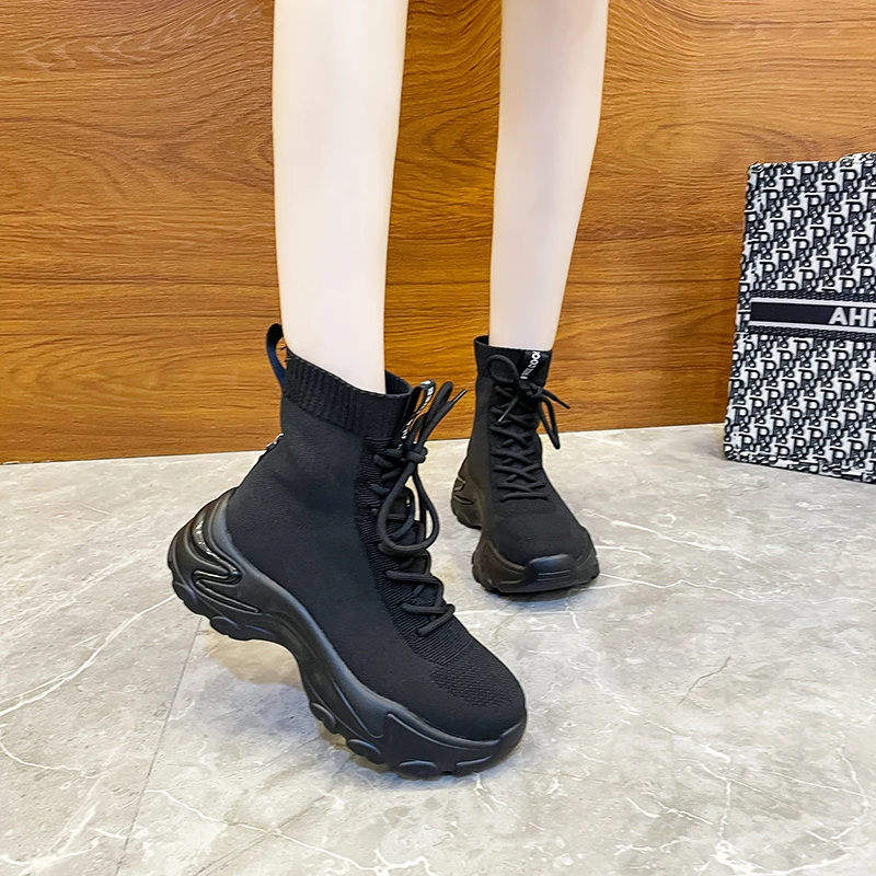 Women Running Shoes Knitting Sock Boots Stretch Trainers Sneakers Casual Breathable Shoes for Women Autumn 2021 Brand Designer
Women Running Shoes Knitting Sock Boots Stretch Trainers Sneakers Casual Breathable Shoes for Women Autumn 2021 Brand Designer