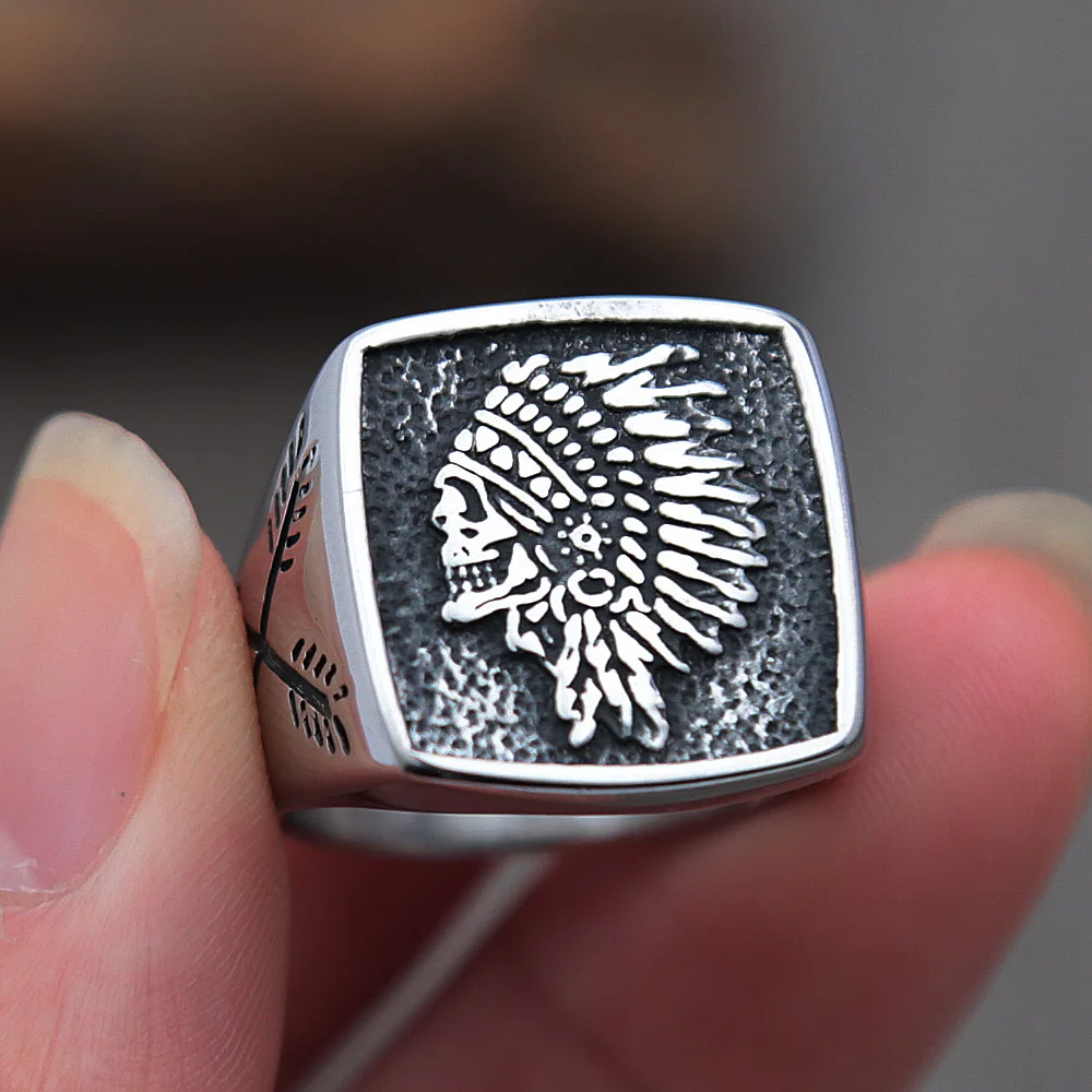 Vintage Indian Chief Skull Ring Men Punk Rock 316L Stainless Steel Arrow Stamp Rings Biker Fashion Jewelry Gifts for Boyfriend
Vintage Indian Chief Skull Ring Men Punk Rock 316L Stainless Steel Arrow Stamp Rings Biker Fashion Jewelry Gifts for Boyfriend