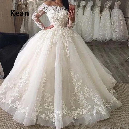 Boat neck Wedding Dress Full Sleeve Applique Flowers Vestido De Noiva Dubai Arabic Wedding Gown Bride Dress Robe De Mariee
Boat neck Wedding Dress Full Sleeve Applique Flowers Vestido De Noiva Dubai Arabic Wedding Gown Bride Dress Robe De Mariee
