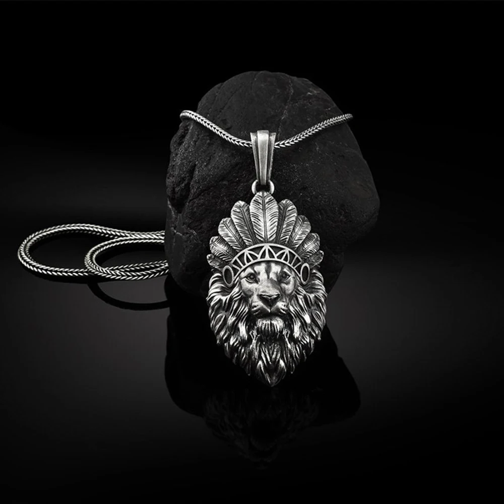 Trendy Animal Hip Hop Pendant Men's Chain Stainless Steel Jewelry Punk Style Indian Crown Lion Head Pendant Men's Necklace
Trendy Animal Hip Hop Pendant Men's Chain Stainless Steel Jewelry Punk Style Indian Crown Lion Head Pendant Men's Necklace