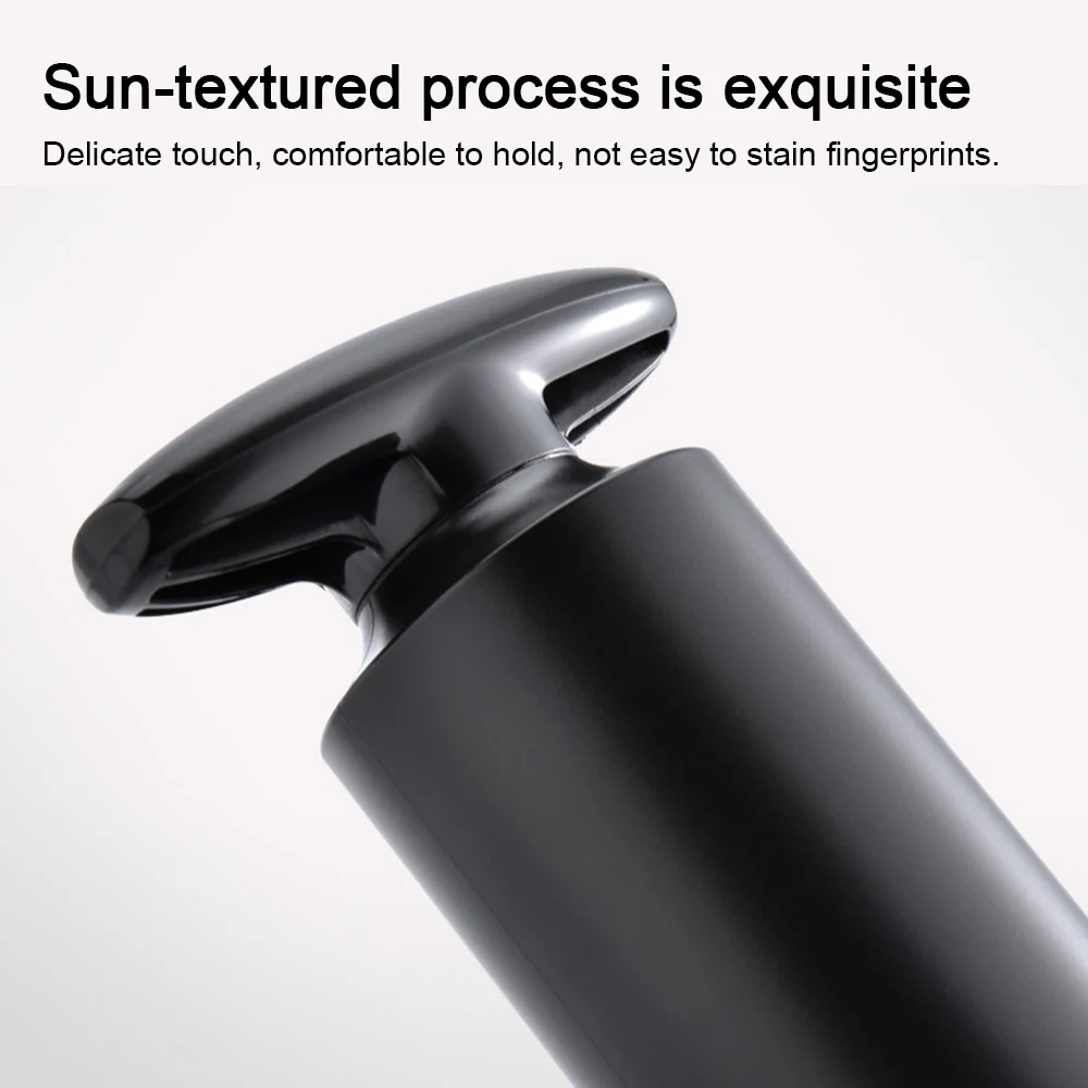 Manual Wine Bottle Opener Multifunction Portable Sparkling Red Wine Simple Opener Corkscrew Bottle Corks Remover Kitchen Tool 
Manual Wine Bottle Opener Multifunction Portable Sparkling Red Wine Simple Opener Corkscrew Bottle Corks Remover Kitchen Tool