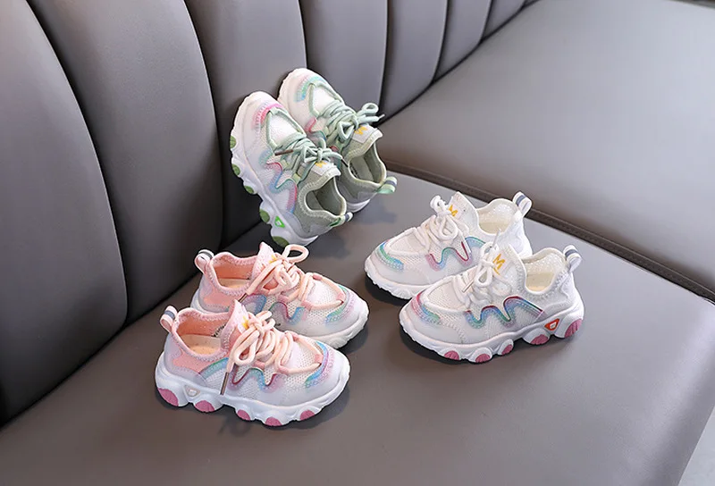 2020 Осенняя повседневная обувь для маленьких девочек и мальчиков; Мягкие Нескользящие дышащие уличные модные детские кроссовки; Детская спо...
2020 Осенняя повседневная обувь для маленьких девочек и мальчиков; Мягкие Нескользящие дышащие уличные модные детские кроссовки; Детская спо...