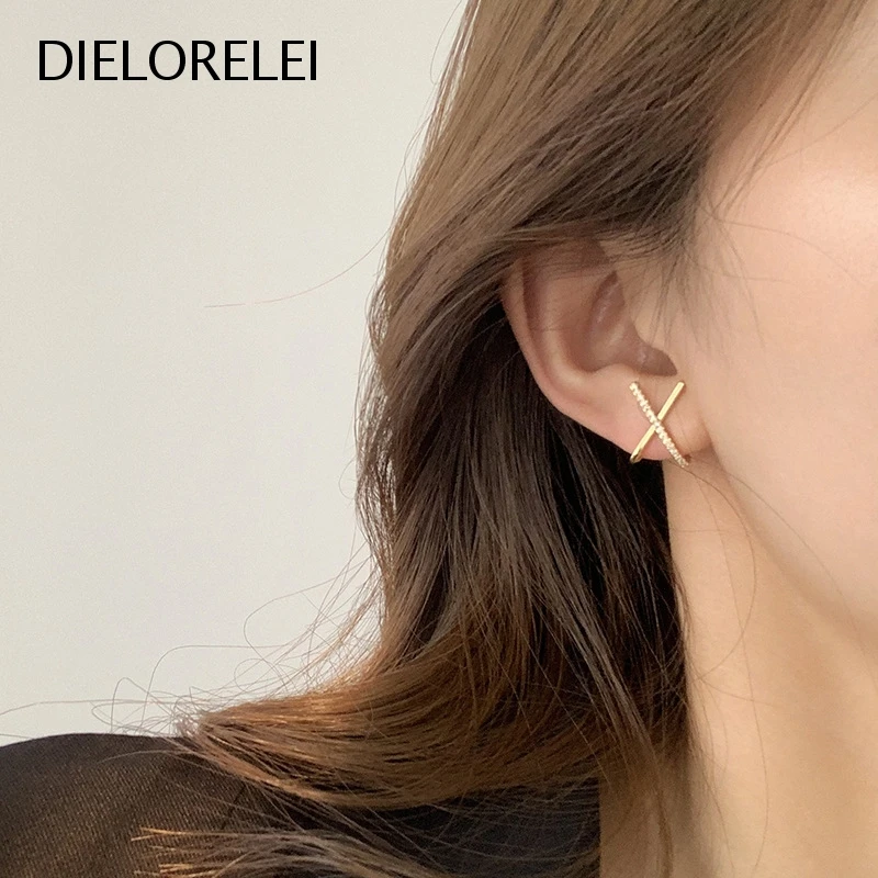 DIELORELEI 925 Sterling Silver Prevent Allergy Temperament Jewelry Girls Stud Earrings Minimalist Accessories Gift
DIELORELEI 925 Sterling Silver Prevent Allergy Temperament Jewelry Girls Stud Earrings Minimalist Accessories Gift