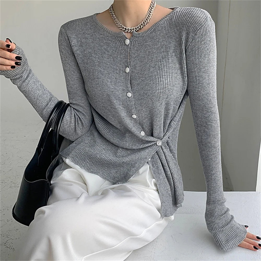 Трикотажный кардиган Alien Kitty, облегающие Женские пальто, осень 2021, однотонные новые стильные повседневные уличные тонкие свитера
Трикотажный кардиган Alien Kitty, облегающие Женские пальто, осень 2021, однотонные новые стильные повседневные уличные тонкие свитера