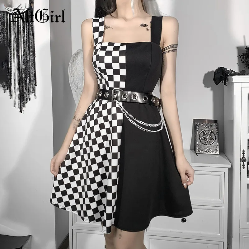 AltGirl Y2k Gothic Harajuku Plaid Patchwork Dress Women Vintage Streetwear High Waist Dress Goth Fashion Casual Emo Alt Clothes
AltGirl Y2k Gothic Harajuku Plaid Patchwork Dress Women Vintage Streetwear High Waist Dress Goth Fashion Casual Emo Alt Clothes