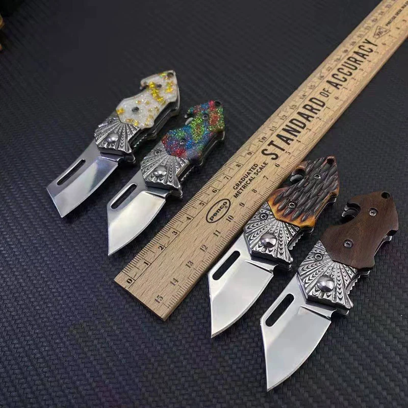 Mini Keychain Knife Outdoor Survival Hunting Knife Creative Carved Handle Multifunction Folding Knife Bottle Opener EDC Tools 
Mini Keychain Knife Outdoor Survival Hunting Knife Creative Carved Handle Multifunction Folding Knife Bottle Opener EDC Tools