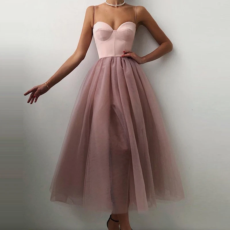Women Elegant Solid Color Spaghetti Strap Party Dress Sexy Off Shoulder Halter Spliced Mesh A-Line Dresses Ladies Fashion Dress
Women Elegant Solid Color Spaghetti Strap Party Dress Sexy Off Shoulder Halter Spliced Mesh A-Line Dresses Ladies Fashion Dress