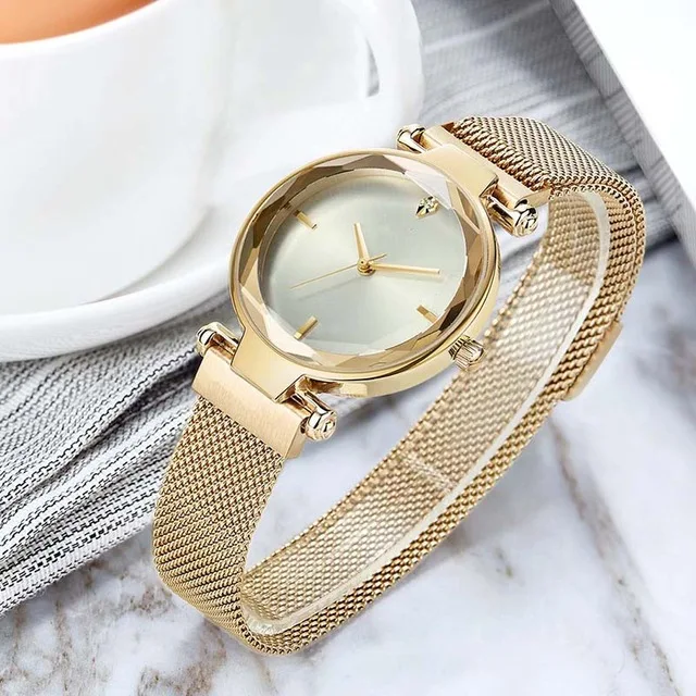 Fashion Sky Star Magnet Band Ladies Watches Luxury Rhinestone Casual Women Watch Female Clock Quartz Wristwatch relogio feminino
Fashion Sky Star Magnet Band Ladies Watches Luxury Rhinestone Casual Women Watch Female Clock Quartz Wristwatch relogio feminino