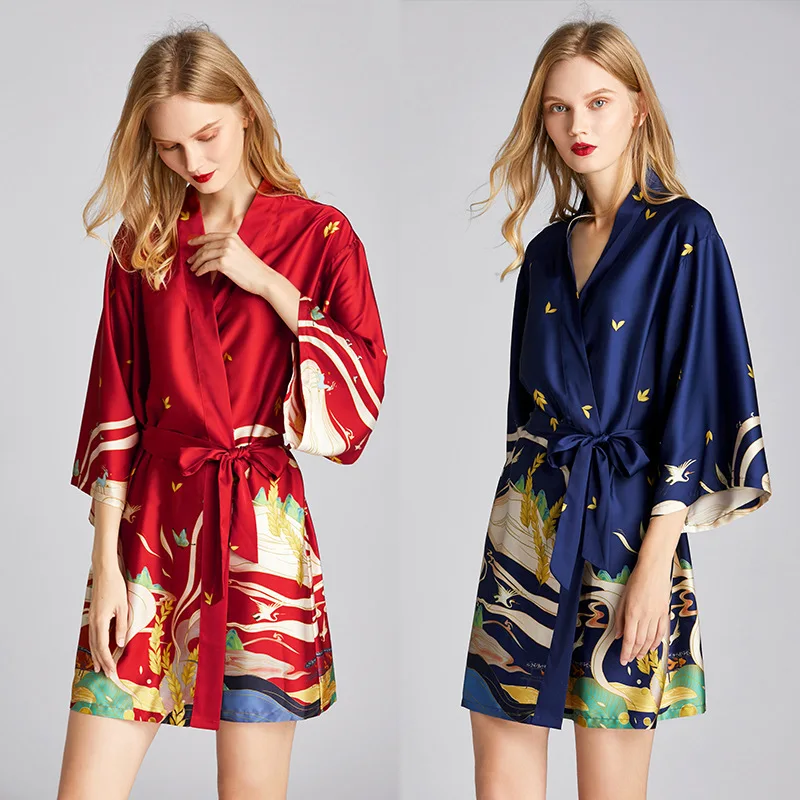 Ice silk summer silk nightgown bathrobe morning gown large size printed home service female summer thin
Ice silk summer silk nightgown bathrobe morning gown large size printed home service female summer thin
