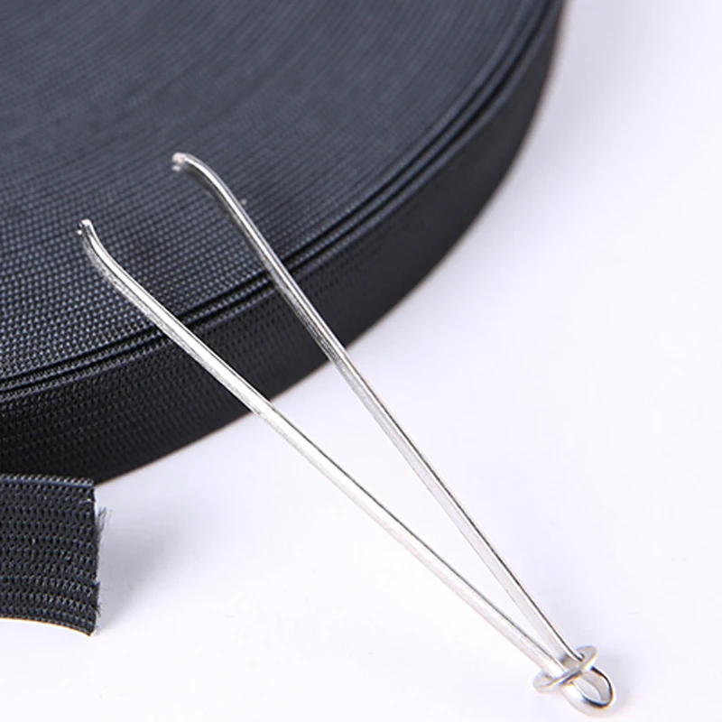 2Pcs/Set Convenient Elastic Clipper Wearer Elasticizer Rope Guide Guide Wear Elastic Household Rope Tool Sewing Gadget
2Pcs/Set Convenient Elastic Clipper Wearer Elasticizer Rope Guide Guide Wear Elastic Household Rope Tool Sewing Gadget