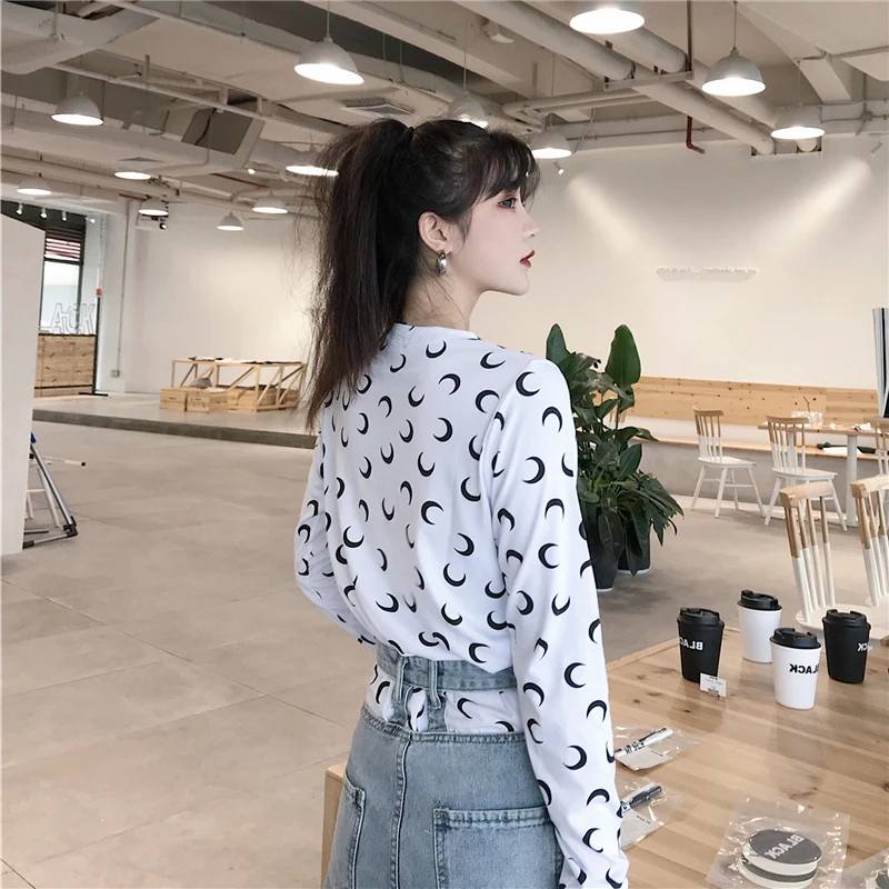 New Summer Casual Long-sleeved Women T-shirt Fashion Printing Moon T Shirt Female Slim Top Bottoming Shirt Mujer
New Summer Casual Long-sleeved Women T-shirt Fashion Printing Moon T Shirt Female Slim Top Bottoming Shirt Mujer