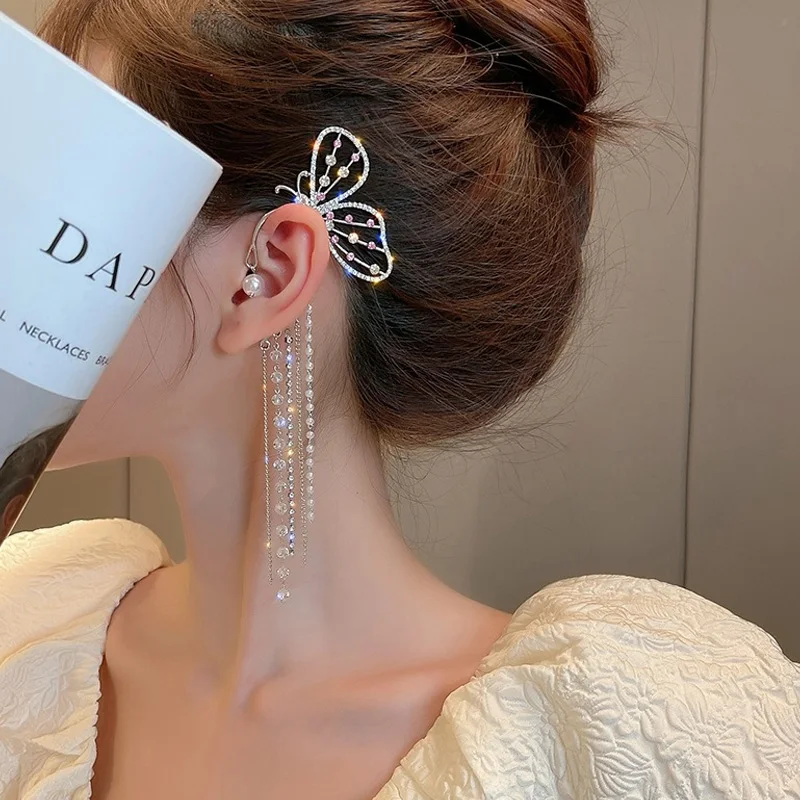 Single Korean Elegant Butterfly Rhinestone Tassel Arc Ear Hanging Clip For Women Girls No Piercing Ear Cuff Jewelry
Single Korean Elegant Butterfly Rhinestone Tassel Arc Ear Hanging Clip For Women Girls No Piercing Ear Cuff Jewelry
