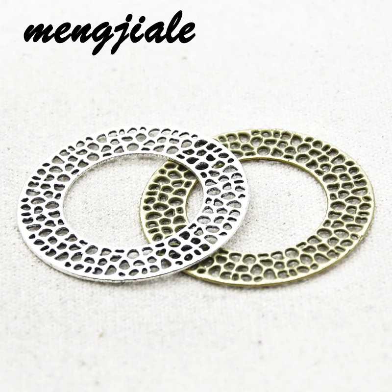 5pcs Wholesale Two Color Big Round Wreath Charms Alloy Metal Circle Pendants For DIY Handmade Jewelry Accessories Making 49*49mm
5pcs Wholesale Two Color Big Round Wreath Charms Alloy Metal Circle Pendants For DIY Handmade Jewelry Accessories Making 49*49mm