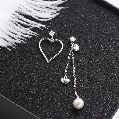 S925 silver color pearl asymmetric tassel earrings fashion ladies earrings give girlfriend gifts personality charm love earrings
S925 silver color pearl asymmetric tassel earrings fashion ladies earrings give girlfriend gifts personality charm love earrings