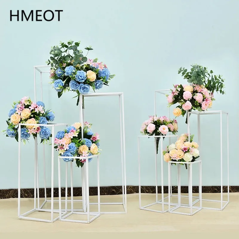 NEW Wrought Iron Geometry Road Guide Flower Stand Wedding Bouquet Shelf Props Table Centerpieces Artificial Flower Ball
NEW Wrought Iron Geometry Road Guide Flower Stand Wedding Bouquet Shelf Props Table Centerpieces Artificial Flower Ball