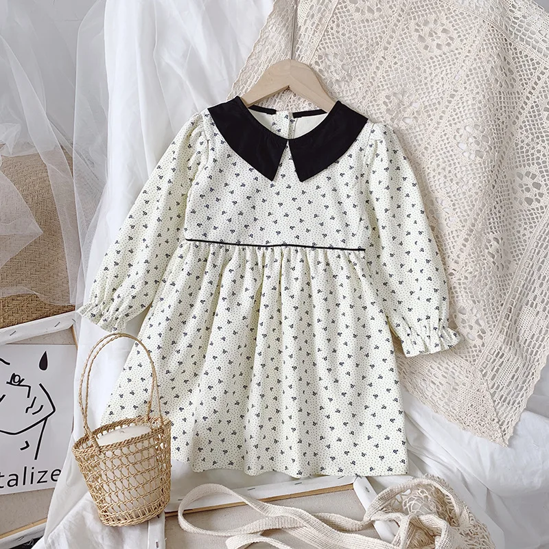 Sweet Kids Girls Spring Autumn Floral Dress Patchwork Lapel Neckline beige Color Western Vintage Holiday Dress
Sweet Kids Girls Spring Autumn Floral Dress Patchwork Lapel Neckline beige Color Western Vintage Holiday Dress