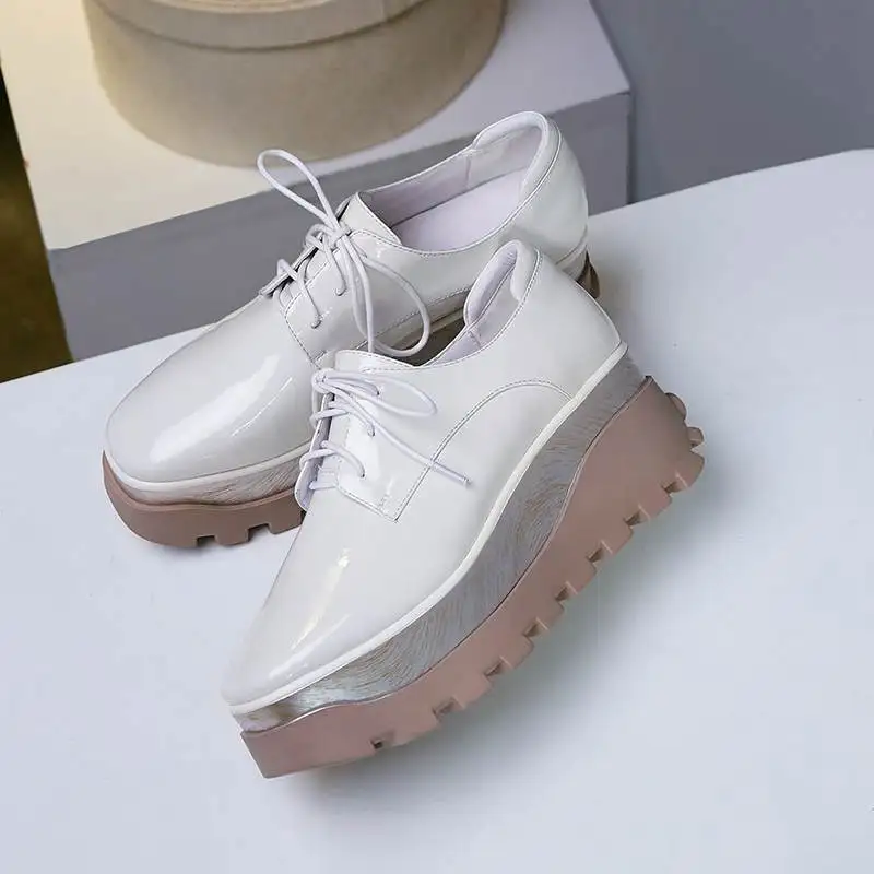 Vichelo Hot classic square toe thick bottom high heels leisure shoes European design simple style young lady women pumps L1f1
Vichelo Hot classic square toe thick bottom high heels leisure shoes European design simple style young lady women pumps L1f1