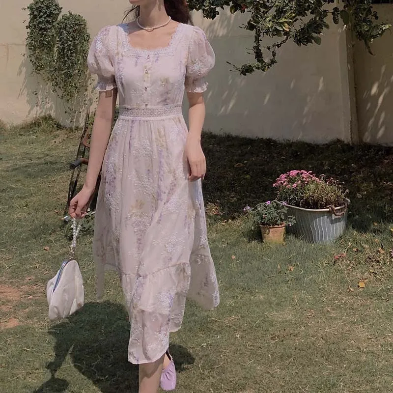 2021 Summer One Piece Women Dress Korean Elegant Floral Chic Design Dress Vintage Sexy Print Lace-Up Midi Dress Female Clothing
2021 Summer One Piece Women Dress Korean Elegant Floral Chic Design Dress Vintage Sexy Print Lace-Up Midi Dress Female Clothing