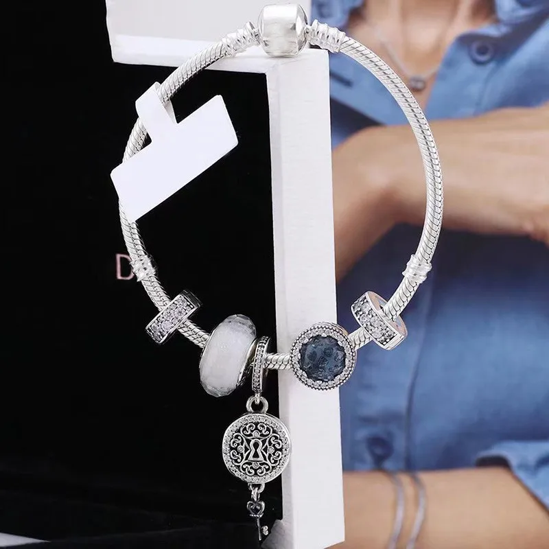 Original 925 Sterling Silver Blue Cat Eyes And Lock Pendant With Classic Button Bracelet For Women's Wedding Party Gift Jewelry
Original 925 Sterling Silver Blue Cat Eyes And Lock Pendant With Classic Button Bracelet For Women's Wedding Party Gift Jewelry