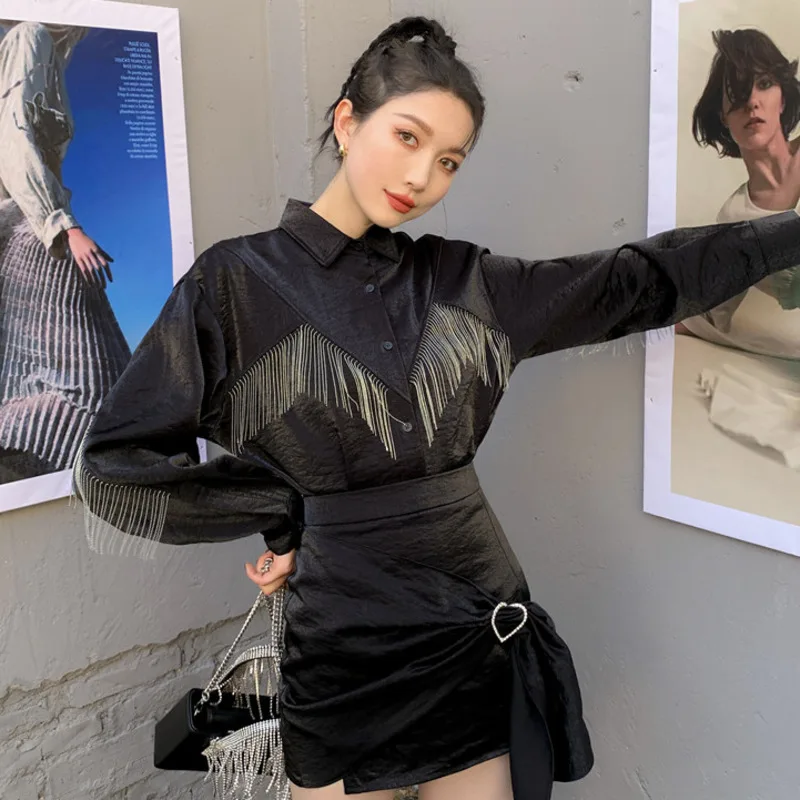 LANMREM Women T-shirt New Turn Down Collar Long Sleeve Tassel Decoration Shirts Fashion Tide Spring Autumn 2021 2D1541
LANMREM Women T-shirt New Turn Down Collar Long Sleeve Tassel Decoration Shirts Fashion Tide Spring Autumn 2021 2D1541