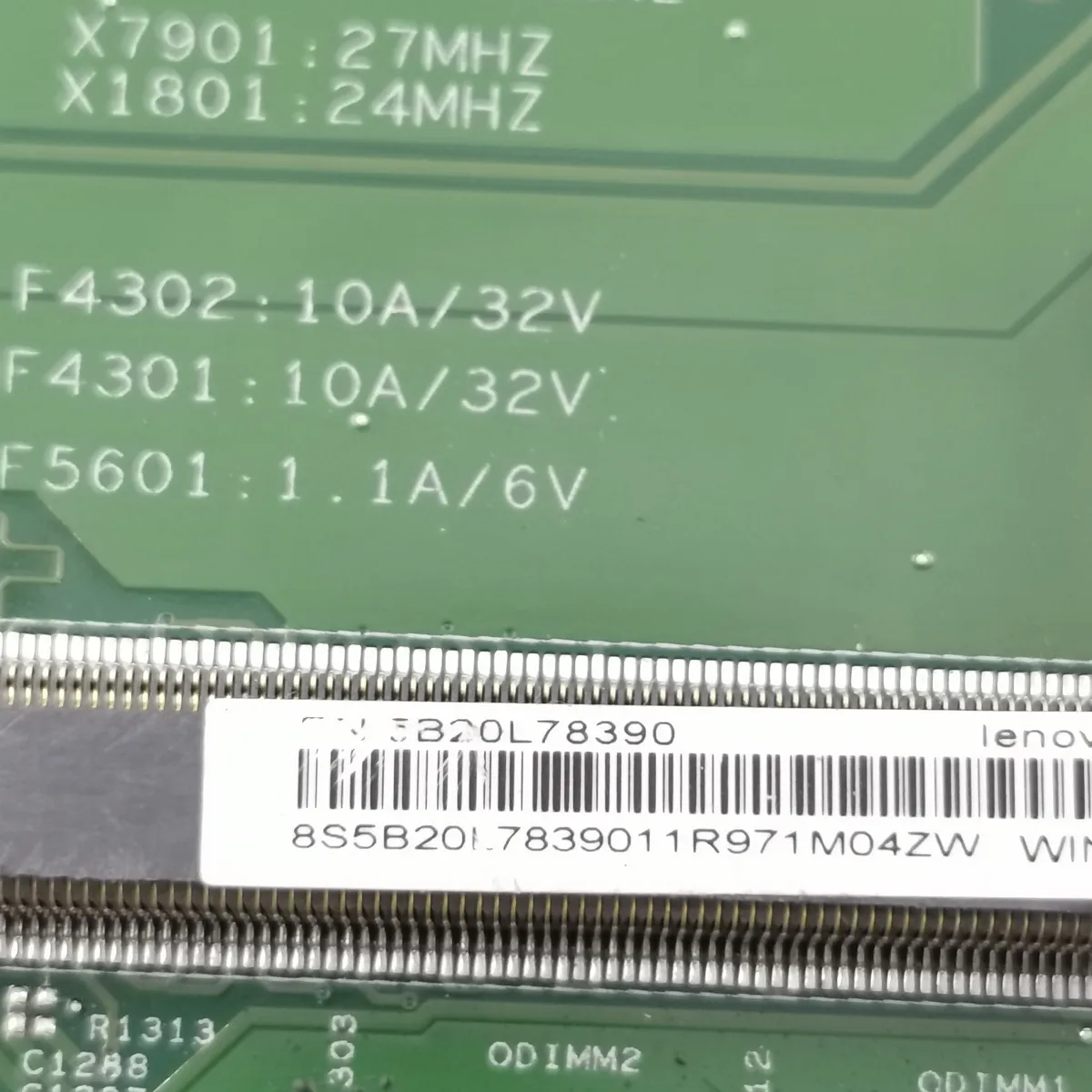 For Lenovo MB 5B20L78374 V110-15ISK notebook motherboard I3-6100 RAM 4G LV115SK 15277-1 448.08B01.0011 100% test work
For Lenovo MB 5B20L78374 V110-15ISK notebook motherboard I3-6100 RAM 4G LV115SK 15277-1 448.08B01.0011 100% test work