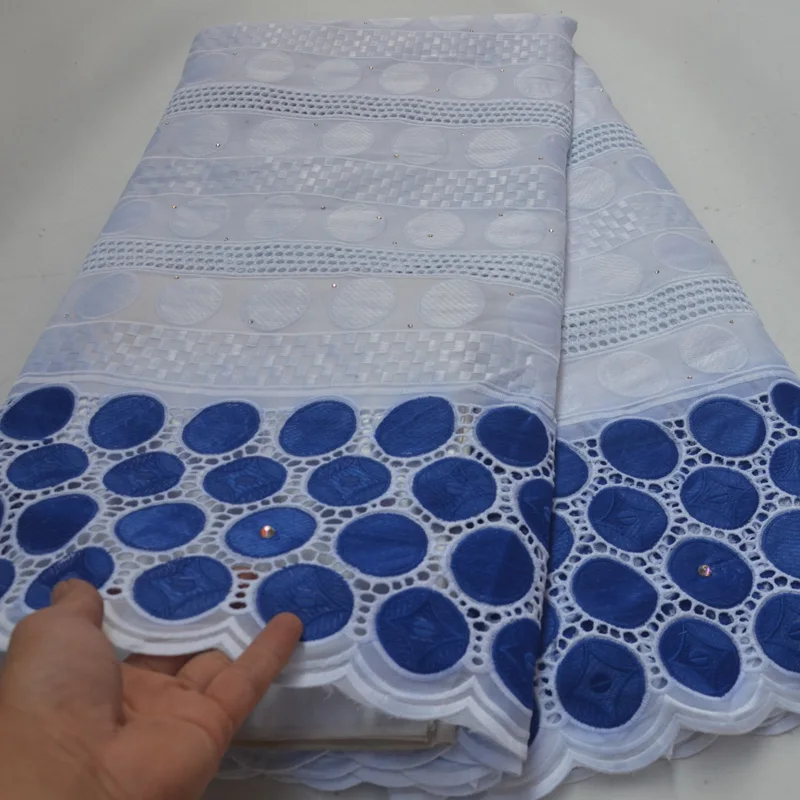 8colors elegant black blue African voile lace fabric soft Swiss cotton lace high quality for party dress (5yards/pc) CLP396
8colors elegant black blue African voile lace fabric soft Swiss cotton lace high quality for party dress (5yards/pc) CLP396