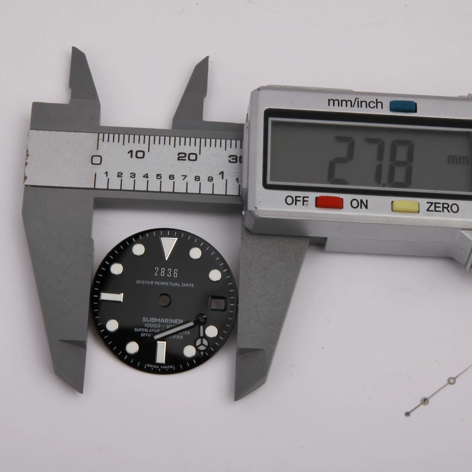 good quality watch Dial and hands set for fix 2836 / 2824 movement submariner 116610 27.8mm super luminous
good quality watch Dial and hands set for fix 2836 / 2824 movement submariner 116610 27.8mm super luminous