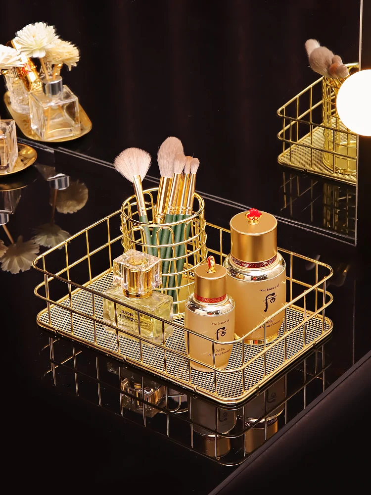 New Gold Metal Iron Makeup Pen Storage Basket Office Desktop Sundries Makeup Brushes Holder Table Cosmetics Organizer Rack
New Gold Metal Iron Makeup Pen Storage Basket Office Desktop Sundries Makeup Brushes Holder Table Cosmetics Organizer Rack
