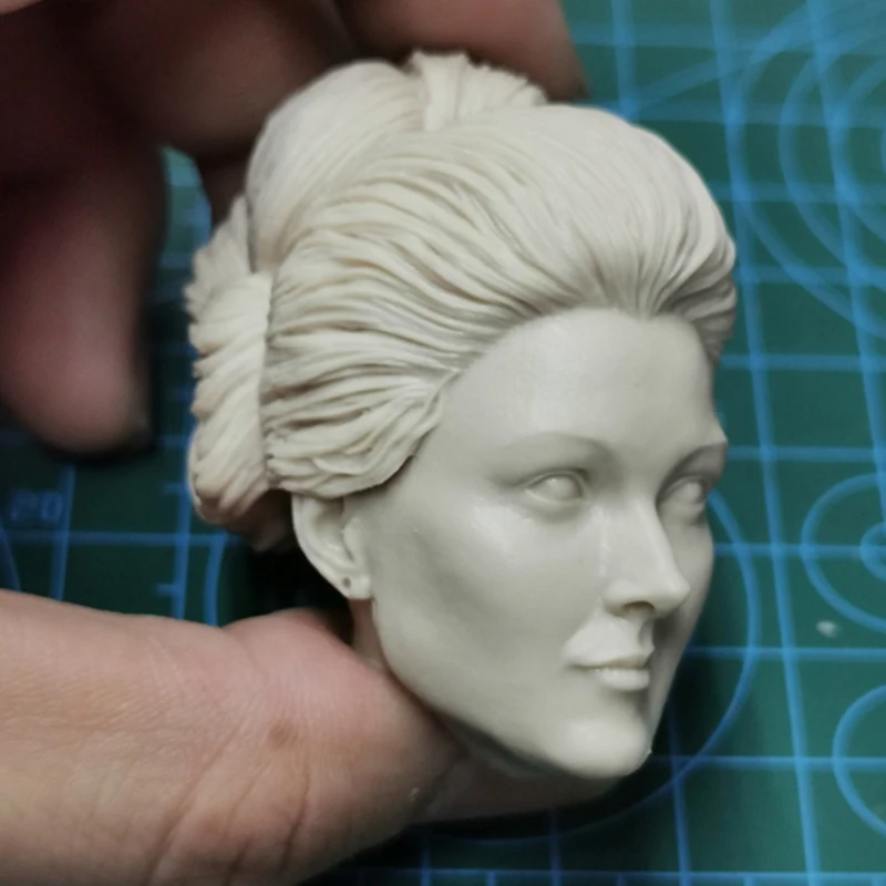 Unpainted 1/6 Western Medieval Aristocratic Female Smiling Head Sculpt Carving Model Fit 12'' Action Figure Body Model
Unpainted 1/6 Western Medieval Aristocratic Female Smiling Head Sculpt Carving Model Fit 12'' Action Figure Body Model