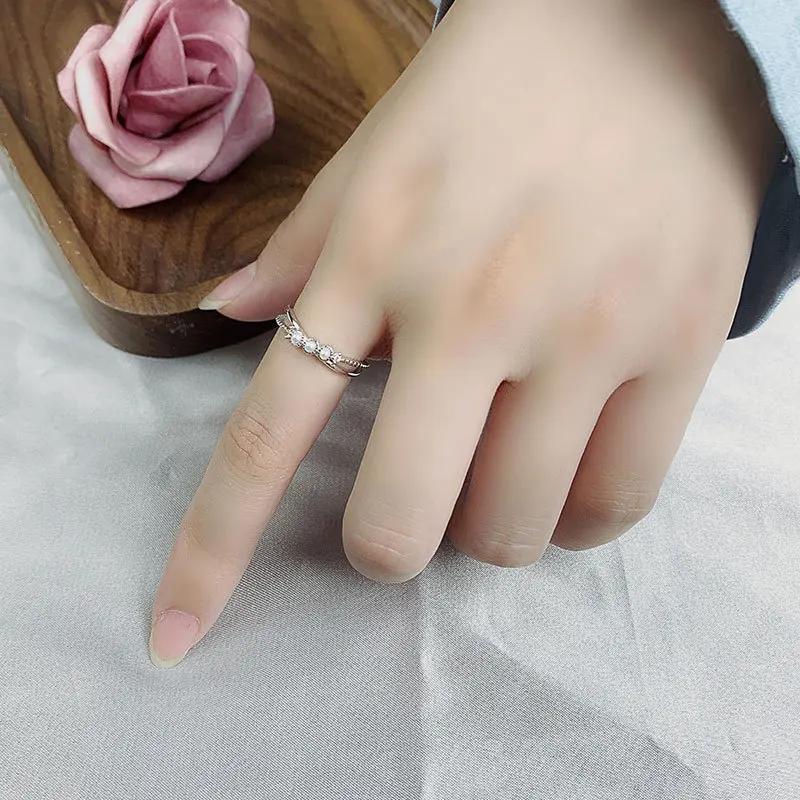 YC3510R S925 Sterling Silver Fashion Exquisite Zircon Pearl Adjustable Ring Party Gift Evening Woman Jewelry Ring 2021
YC3510R S925 Sterling Silver Fashion Exquisite Zircon Pearl Adjustable Ring Party Gift Evening Woman Jewelry Ring 2021