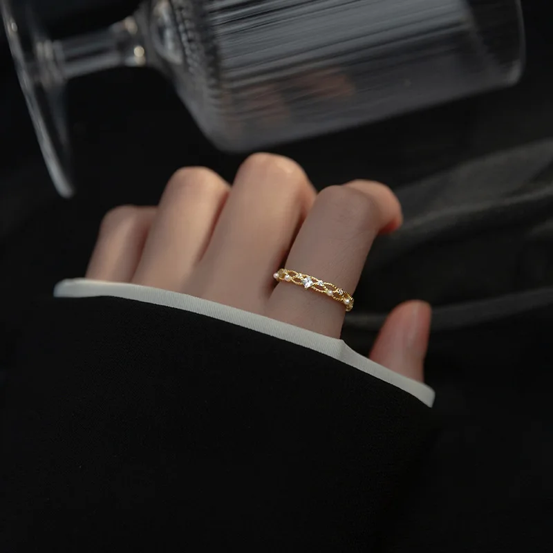 MloveAcc Geometric Rings 925 Sterling Silver Zircon Trendy Laced Gold Adjustable Ring for Women Bague Argent Femme Jewellery
MloveAcc Geometric Rings 925 Sterling Silver Zircon Trendy Laced Gold Adjustable Ring for Women Bague Argent Femme Jewellery