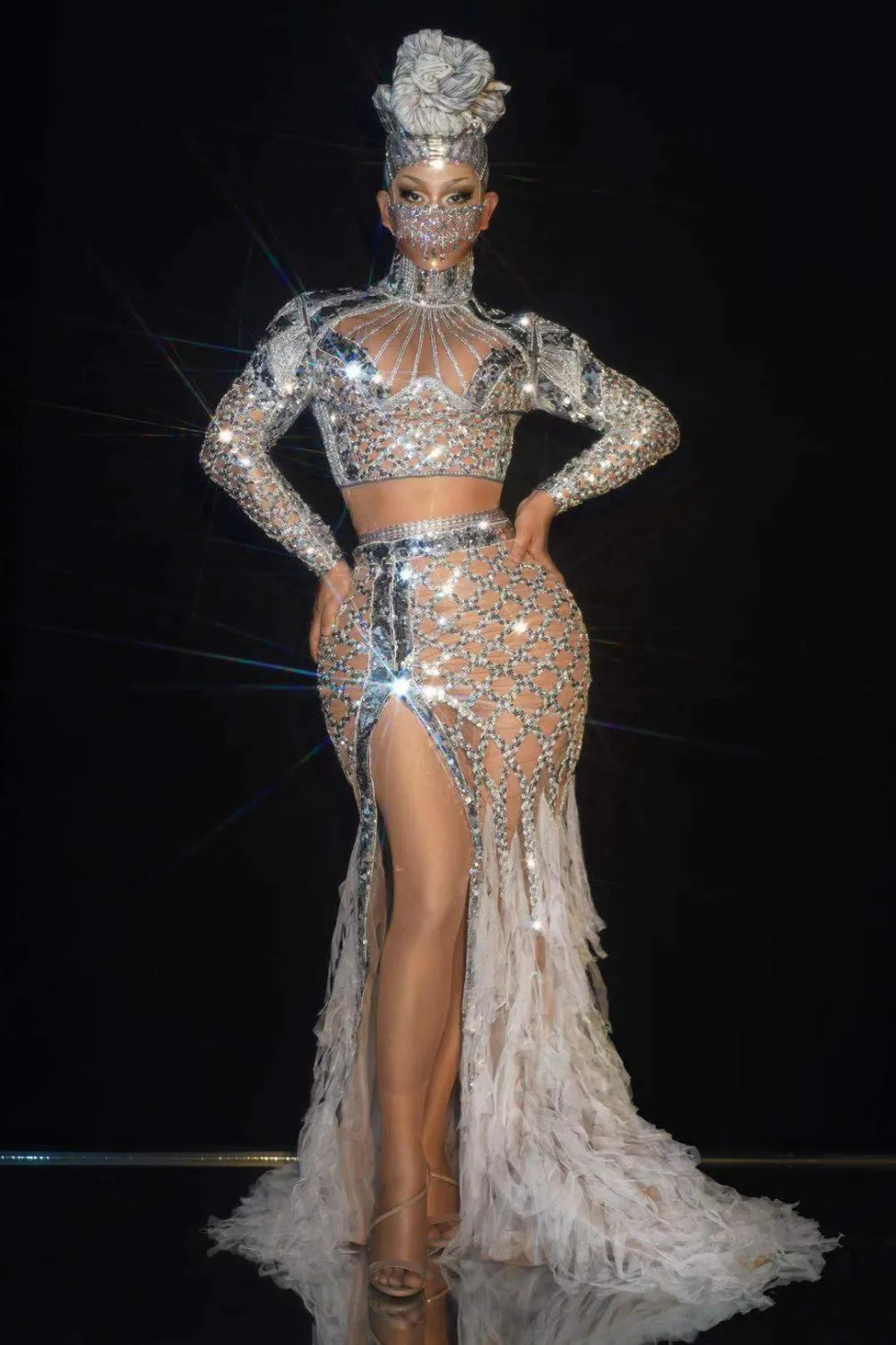 Костюм ночного клуба, певицы, блестящие вечерние платья, блестящее сценическое платье, сексуальный наряд для вечеринки
Костюм ночного клуба, певицы, блестящие вечерние платья, блестящее сценическое платье, сексуальный наряд для вечеринки