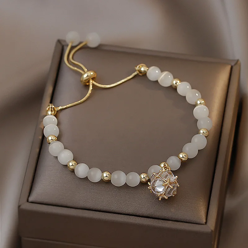 2021 New Korean Fashion Simple Personality Adjustable Bracelet Opal Bracelet Temperament Design Sense Rhinestone Jewelry Women
2021 New Korean Fashion Simple Personality Adjustable Bracelet Opal Bracelet Temperament Design Sense Rhinestone Jewelry Women