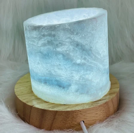 Natural crystal mineral lamp decoration room jewelry lovers romantic furnishings Fengshui home decoration collection ornaments
Natural crystal mineral lamp decoration room jewelry lovers romantic furnishings Fengshui home decoration collection ornaments