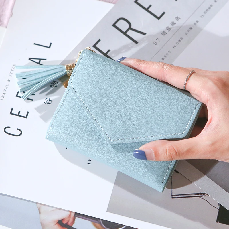 Top Fashion Tassel Women Wallet Slim Credit Cards Small Luxury Brand Leather Short Womens Wallets and Purses Carteira Feminina
Top Fashion Tassel Women Wallet Slim Credit Cards Small Luxury Brand Leather Short Womens Wallets and Purses Carteira Feminina