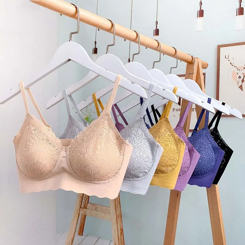 Latex Plus Size Bra for Women Sexy Lace Sling Beauty Back Seamless Intimate Underwear Chest Pad No Steel Ring Floral Bralette
Latex Plus Size Bra for Women Sexy Lace Sling Beauty Back Seamless Intimate Underwear Chest Pad No Steel Ring Floral Bralette
