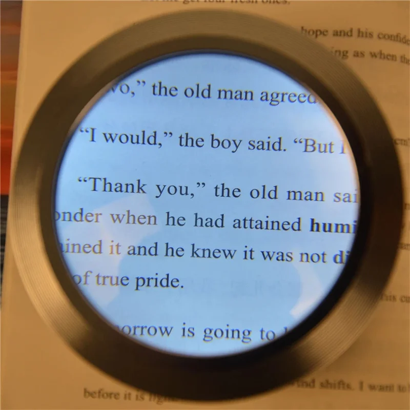 5X Magnifier Desktop Illuminated Magnifier Optical Lens Reading Magnifying Glass Lens Loupe Crafts Paperweight Mirror Magnifier
5X Magnifier Desktop Illuminated Magnifier Optical Lens Reading Magnifying Glass Lens Loupe Crafts Paperweight Mirror Magnifier