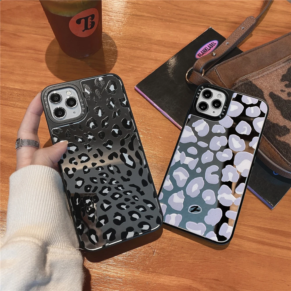INS Luxury Fashion Cute leopard Makeup mirror Phone Case For iPhone 13 12 11 Pro X XR XS MAX 7 8 Plus SE2 Soft border cover
INS Luxury Fashion Cute leopard Makeup mirror Phone Case For iPhone 13 12 11 Pro X XR XS MAX 7 8 Plus SE2 Soft border cover