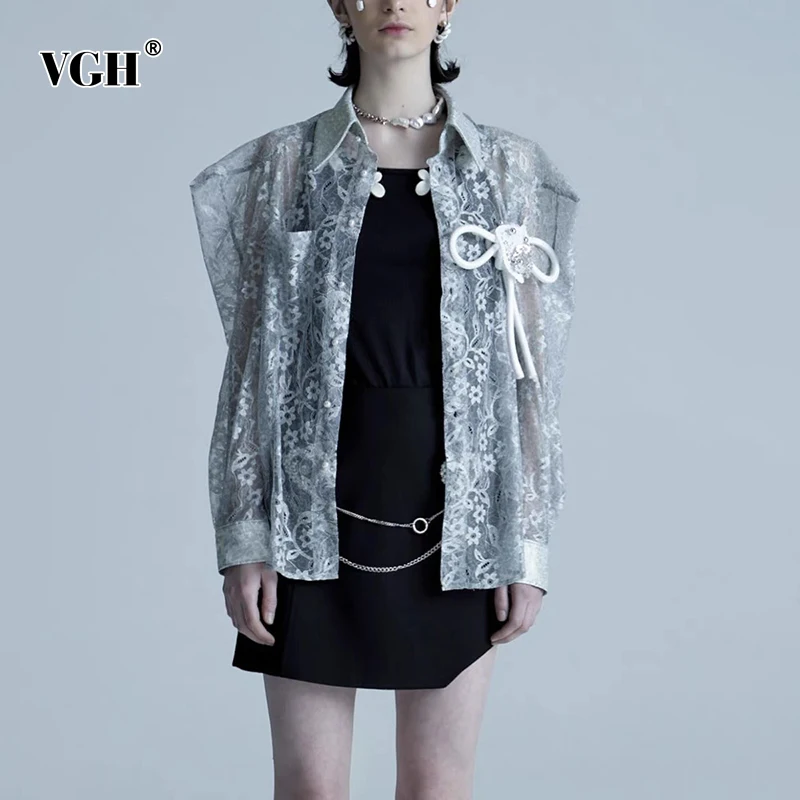 VGH Green Perspective Patchwork Lace Shirts For Women Lapel Long Sleeve Korean Loose Blouses Female 2021 Summer Fashion Clothing
VGH Green Perspective Patchwork Lace Shirts For Women Lapel Long Sleeve Korean Loose Blouses Female 2021 Summer Fashion Clothing