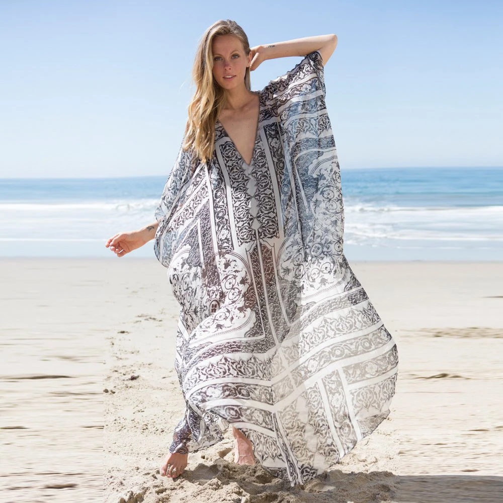 New Bohemian Printed Beach Cover Up 2020 Long Chiffon V-Neck Bats Sleeve Beach Dress Over Size Women Beachwear Maxi Dress
New Bohemian Printed Beach Cover Up 2020 Long Chiffon V-Neck Bats Sleeve Beach Dress Over Size Women Beachwear Maxi Dress