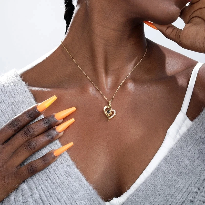 Chic I Love You Necklace 100 Languages Love Necklace Valentines Day Gifts for Girlfriend Women Christmas Romantic Gifts for Her
Chic I Love You Necklace 100 Languages Love Necklace Valentines Day Gifts for Girlfriend Women Christmas Romantic Gifts for Her