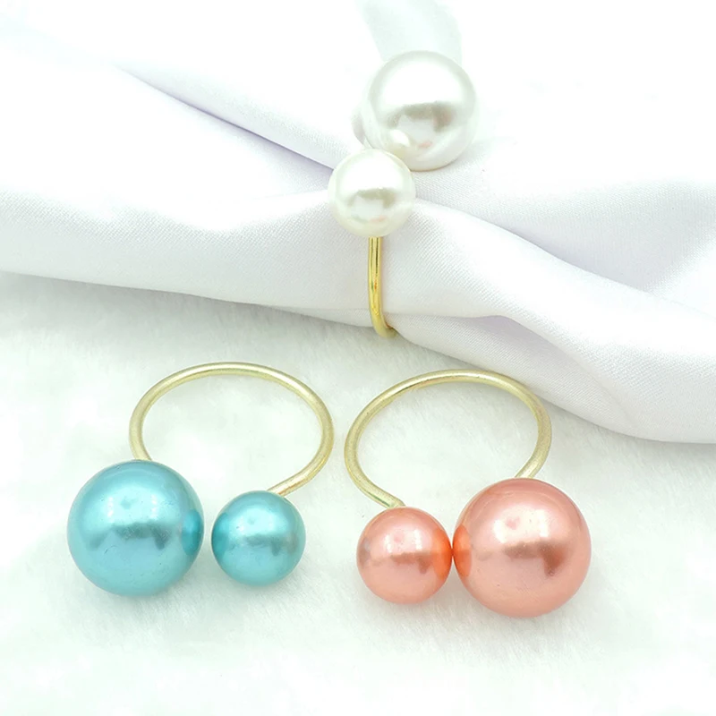 6pcs Creative Personality Metal Napkin Ring The Toast Button Ring Napkin Western Buckle Napkin Ring Pearl Meal
6pcs Creative Personality Metal Napkin Ring The Toast Button Ring Napkin Western Buckle Napkin Ring Pearl Meal