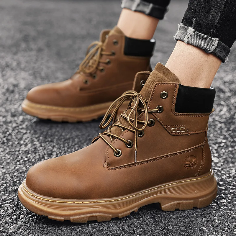 

Classic Tough Guy Rhubarb Boots Lace Up Mid-tube Autumn Winter Men Martin Leather Boots Outdoor All-match High-top Men Boots