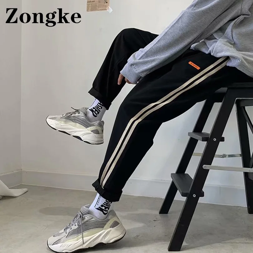 Zongke 2021 New Stripes Casual Pants Men Trousers Joggers Sweatpants Men Pants Hip Hop Streetwear Male Plus Size M-3XL
Zongke 2021 New Stripes Casual Pants Men Trousers Joggers Sweatpants Men Pants Hip Hop Streetwear Male Plus Size M-3XL