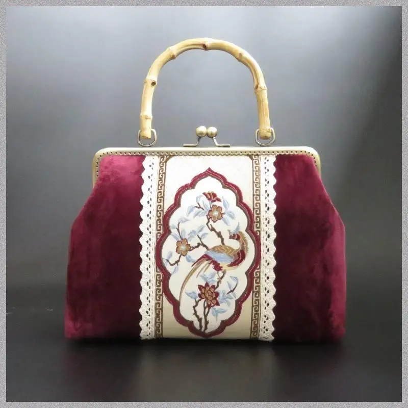 Handmade Bag Gold Bag Vintage Chinese -Style Handbag Banquet Cheongsam Hanfu Raw Wood Handle Cross -Body Women 'S Bag Bridal Bag
Handmade Bag Gold Bag Vintage Chinese -Style Handbag Banquet Cheongsam Hanfu Raw Wood Handle Cross -Body Women 'S Bag Bridal Bag