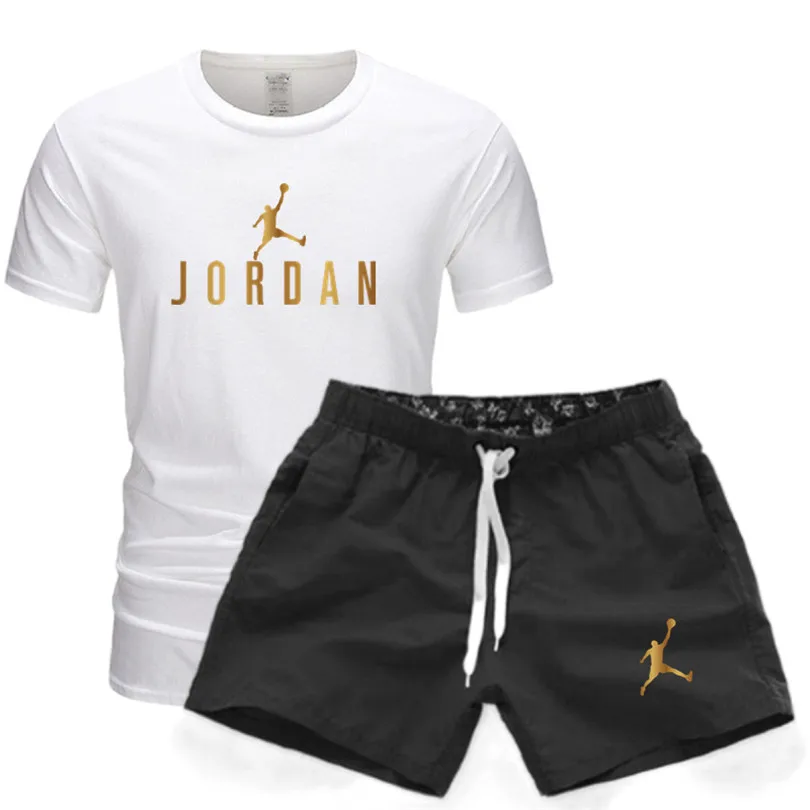 2021 Brand Men's Beach Sports Suit Summer Cotton T-shirt + Shorts Casual Letter Printing T-shirt Men/women Sportswear Suit
2021 Brand Men's Beach Sports Suit Summer Cotton T-shirt + Shorts Casual Letter Printing T-shirt Men/women Sportswear Suit