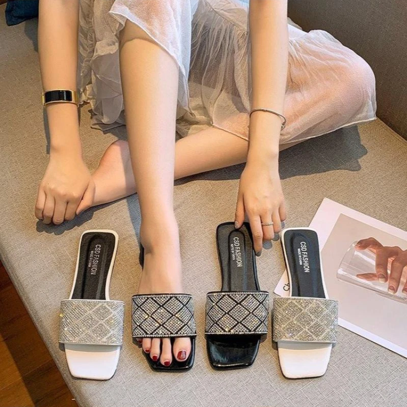 Summer women's cool slippers new water drill flat bottom open toe one word belt leisure drag large size cool slippers women
Summer women's cool slippers new water drill flat bottom open toe one word belt leisure drag large size cool slippers women